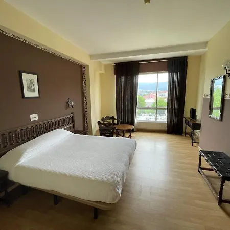 Hotel Eumesa Puentedeume