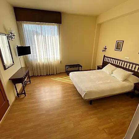 Eumesa Hotel Pontedeume
