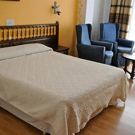 Hotel Eumesa 3*